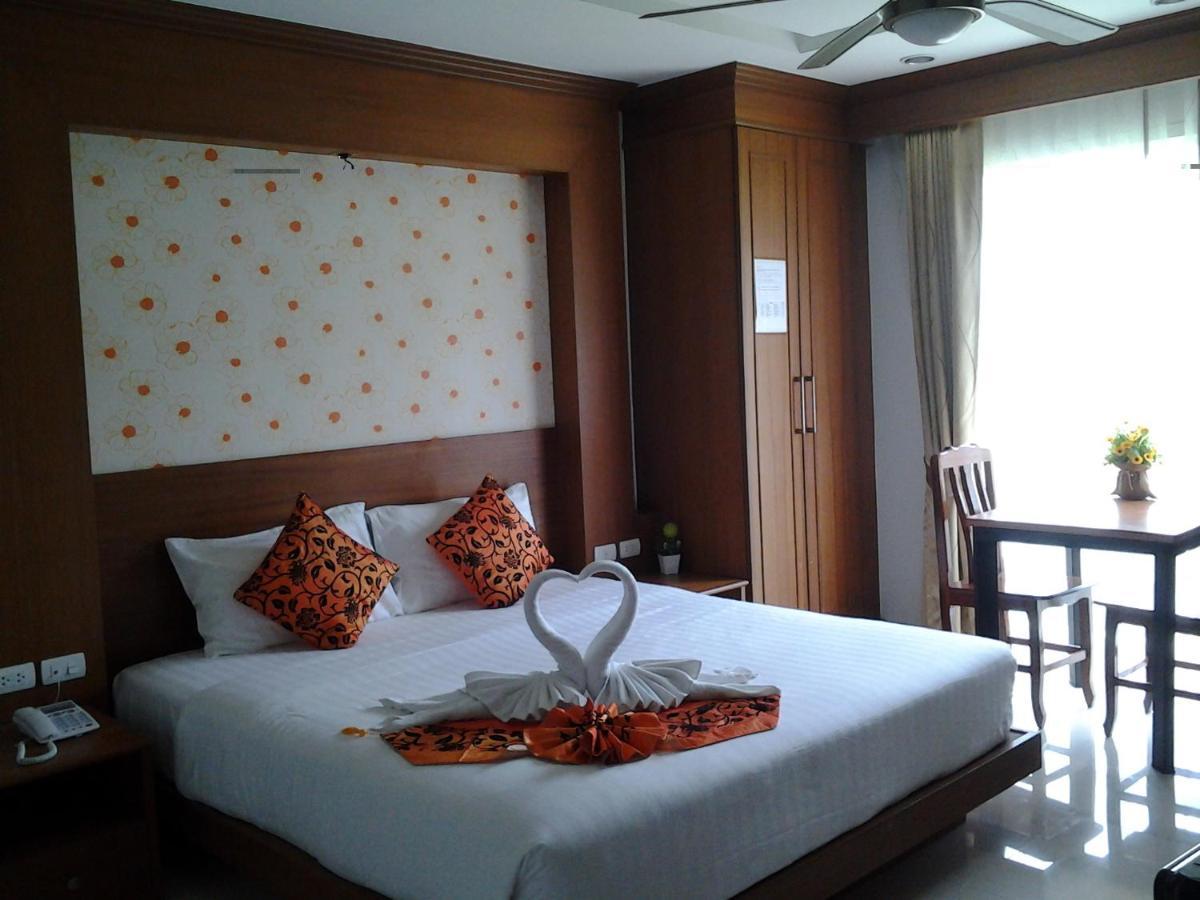 Green Harbor Hotel & Service Apartment Patong Екстериор снимка