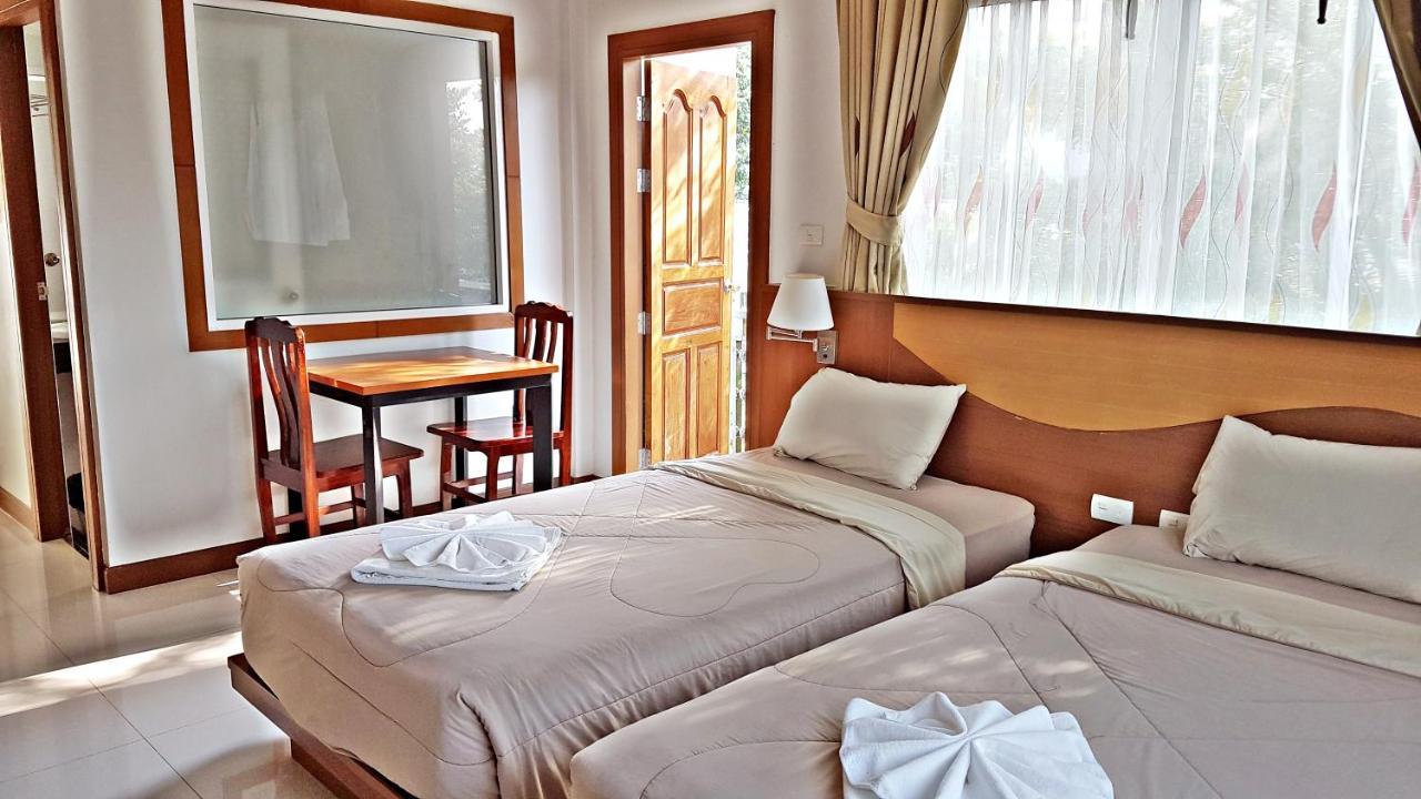 Green Harbor Hotel & Service Apartment Patong Екстериор снимка