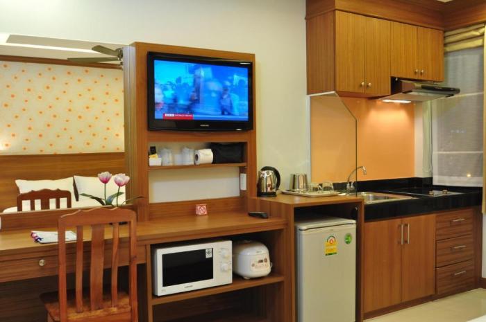 Green Harbor Hotel & Service Apartment Patong Стая снимка