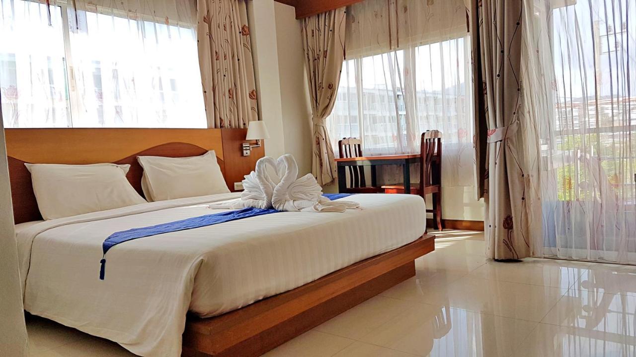 Green Harbor Hotel & Service Apartment Patong Екстериор снимка